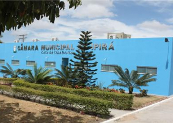 Através de eleição indireta, Ipirá conhecerá seu quarto prefeito em quatro anos