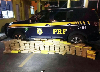 Casal é preso com 200 kg de maconha durante fiscalização na BA