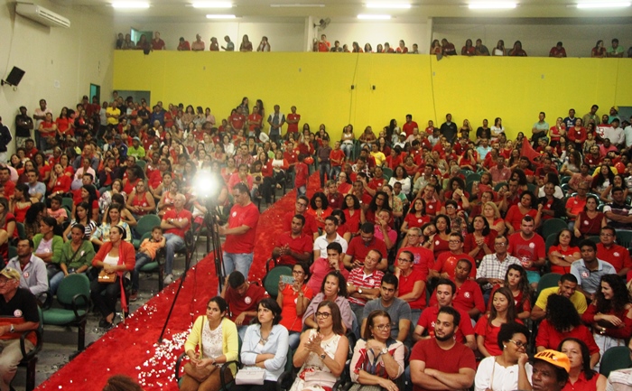 PT de Valente marcou firme presença na convenção | Foto: Raimundo Mascarenhas