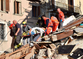 Sobe para 247 total de mortos por terremoto na Itália