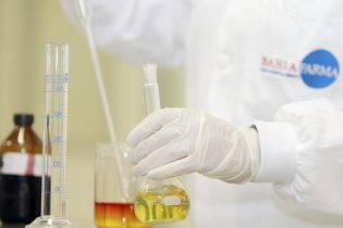 Bahiafarma vai gerar economia de trinta e três milhões de reais para o SUS.