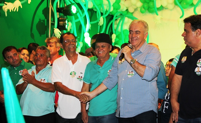 Riachão – Com a presença de Otto, Leão e quatro deputados, chapa Zé Filho e Catarino incia campanha oficialmente