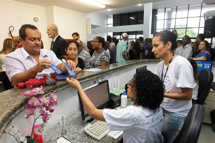 Sinebahia promove Dia D com 950 vagas de emprego para pessoas com deficiência