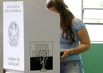 Pela primeira vez em uma eleição, eleitorado feminino será maior que o masculino em todos os estados