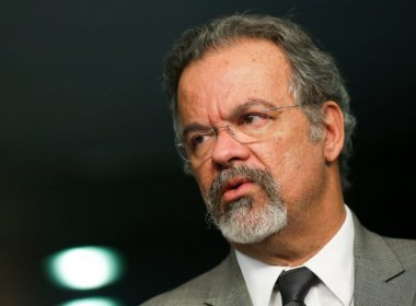 Violência em campanhas eleitorais preocupa ministro da Defesa: ‘Não temos uma explicação