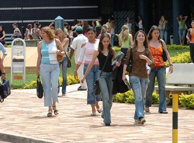 Governo atrasa repasses do Fies a faculdades particulares e dívida pode chegar a R$ 5 bi
