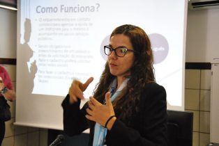 Reinaugurada Central de Intérpretes de Libras da Bahia