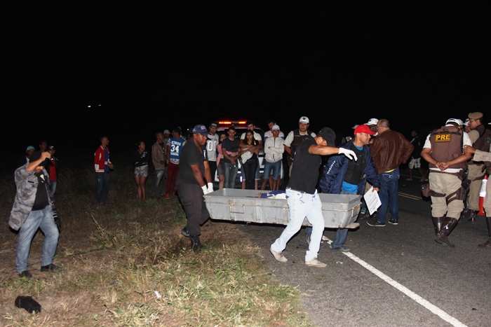 Coité I – Quatro pessoas mortas e duas feridas em colisão na BA 411