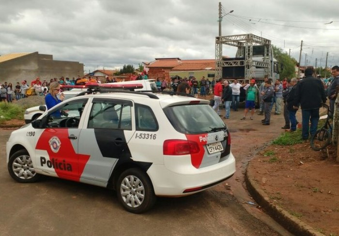 SP: duas crianças morrem atropeladas por caminhão de campanha eleitoral