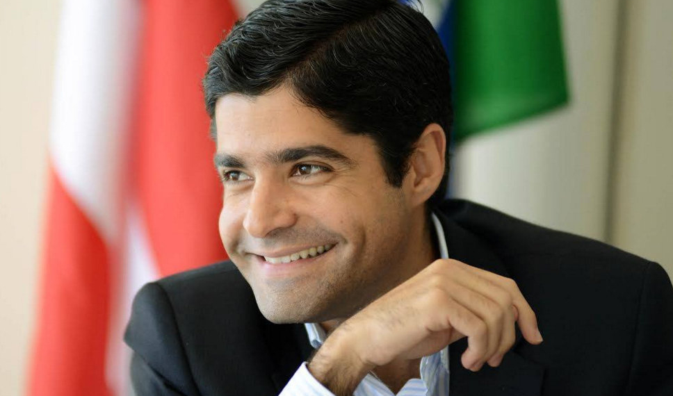 Nova pesquisa do Ibope confirma vitória no 1º turno de ACM Neto