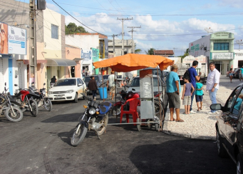 Coité – Distrito de Salgadália ganha asfalto nas principais ruas do centro