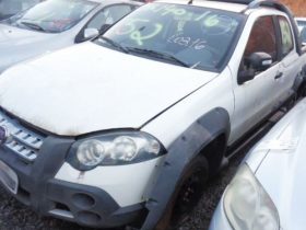 Fiat Strada Adveture, ano 2011/12, com lance inicial de R$ 3.700