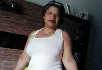 Mulher morre após levar choque ao usar máquina de lavar