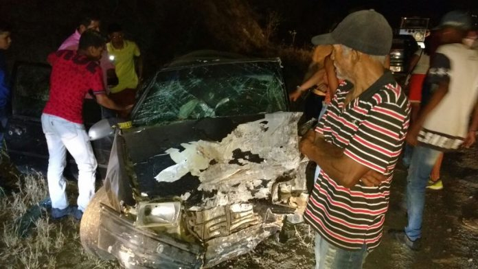 Colisão frontal na BA 381 deixa dois mortos e sete gravemente feridos