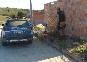 Adolescente de 17 anos é morto a pauladas na cabeça