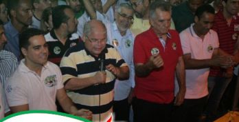 Joelcinho ao lado do deputado Lúcio