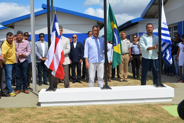 Governador Inaugura Distrito Integrado de Segurança Pública e deputado Gika cobra recuperação de estradas