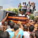 Sob forte comoção popular, corpo de Hamilton Rios é sepultado em Coité