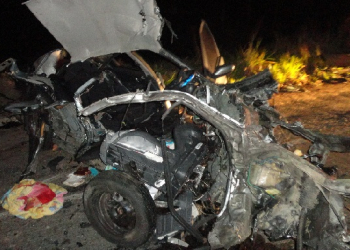 Quatro pessoas da mesma família morrem em acidente na BR 101