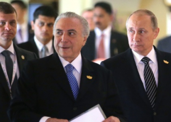 Em reunião dos Brics, Temer diz que prioridade de reformas é criar empregos