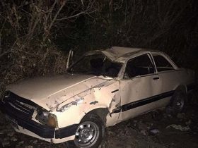 Dois morrem e três ficam feridos após capotamento na BR-420, no sudoeste da Bahia