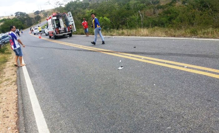 Acidente aconteceu numa curva, mas não se sabe ainda quem provocou