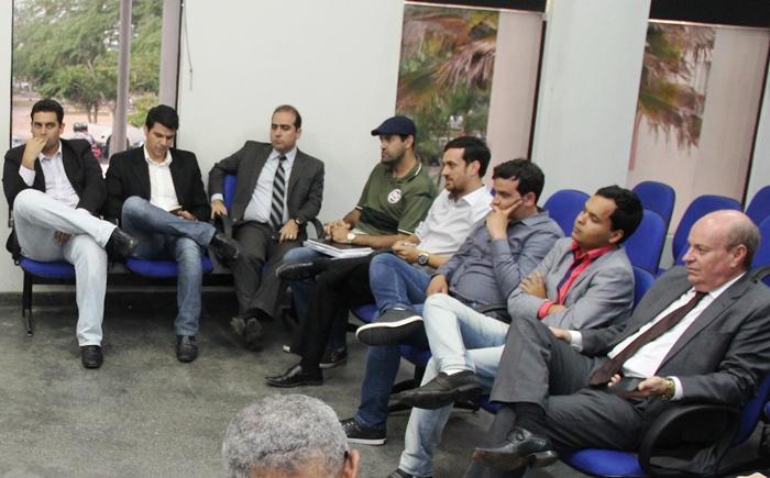 Coité – Advogados de Vertinho comentam sobre manifestações no Fórum e TRE defende a lisura das urnas eletrônicas