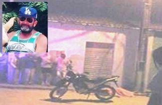 Antônio morreu na porta do bar ao lado de sua moto