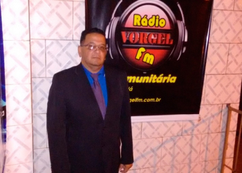 Dono de rádio comunitária é morto na frente da filha de cinco anos