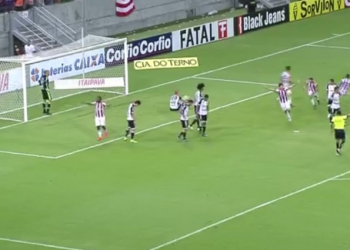 Série B – Náutico marca nos acréscimos e tira o Bahia do G4