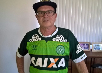 Vice-presidente da Chapecoense desistiu de viajar com o time, diz irmão que mora em Feira de Santana