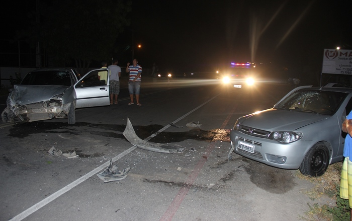 Estudante de Valente se envolve em acidente depois de fazer o ENEM em Coité