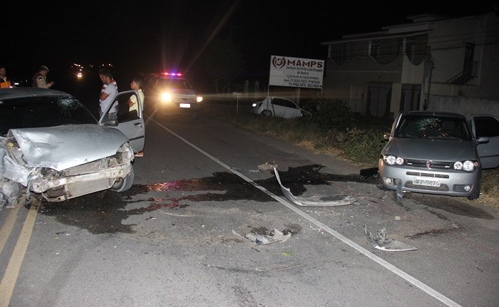 Acidente aconteceu no Km 03 entre o centro de Coité e as Casas Populares | Foto: Raimundo Mascarenhas