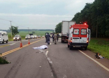 SP: mãe e filho morrem atropelados ao pedirem ajuda em rodovia