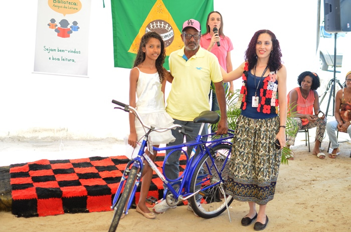 Coité – Biblioteca Amigos da Leitura comemora aniversário com evento cultural no Povoado de Serrote