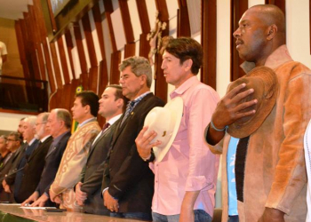 Gika Lopes participa da Sessão Especial em defesa da vaquejada promovida pela ALBA