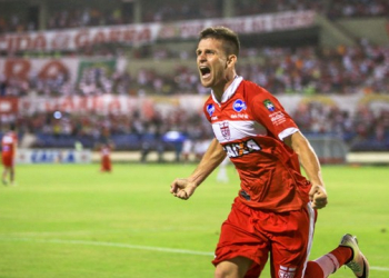 Série B – CRB vence Náutico e ajuda o Bahia permanecer no G4