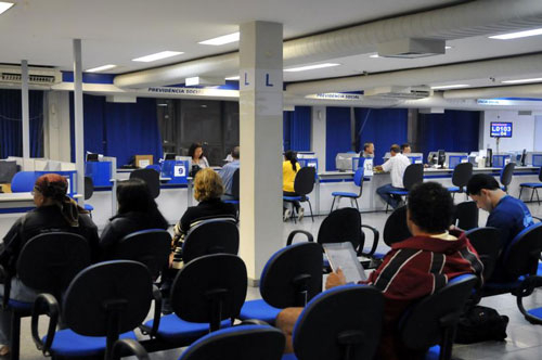 INSS voltará a ter regras antigas para concessão de benefícios; entenda