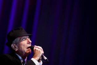 O músico e poeta Leonard Cohen