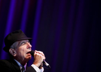 Cantor e compositor Leonard Cohen morre aos 82 anos