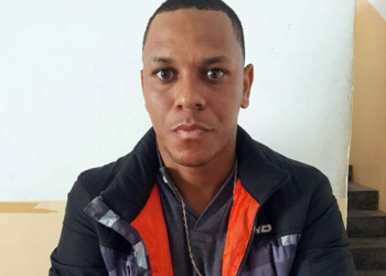 Coité- Após flagra, polícia prende homem dirigindo carro roubado; suspeito tinha mandado de prisão em aberto por homicídio