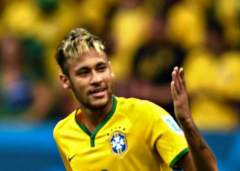 Promotor espanhol pede 2 anos de prisão para Neymar