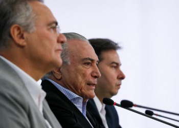 Temer diz que gravar um presidente é ‘gravíssimo’ e pede divulgação de conversa