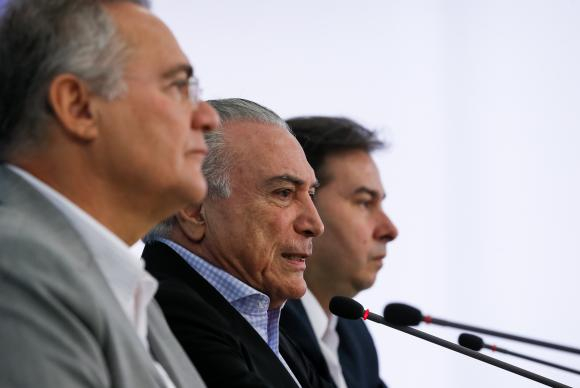 Temer diz que gravar um presidente é ‘gravíssimo’ e pede divulgação de conversa