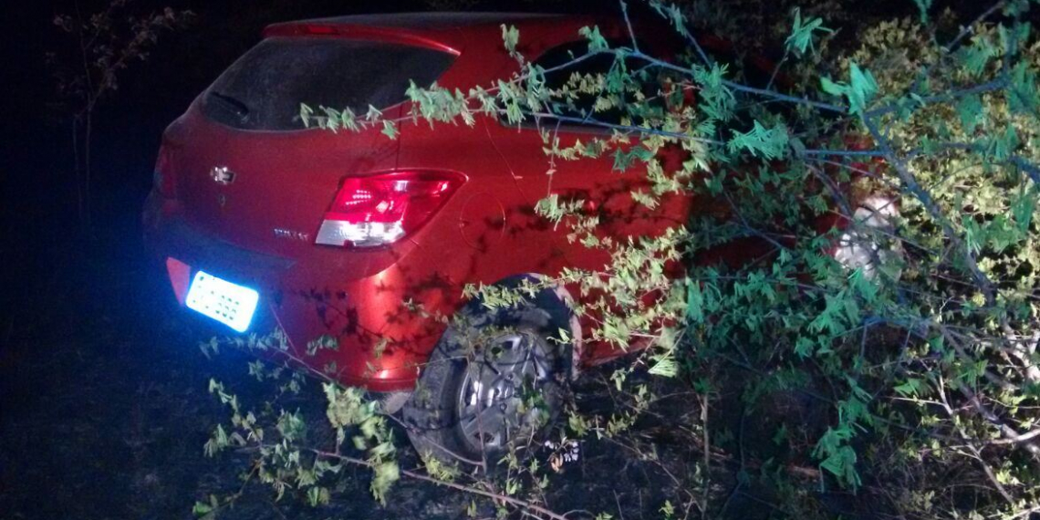 Veiculo é encontrado abandonado na zona rural de Coité