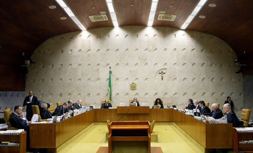 Aborto até o terceiro mês não é crime, decide turma do STF