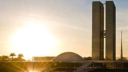 PEC do limite de gastos chega ao plenário do Senado