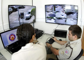 Rui entrega Central de Videomonitoramento