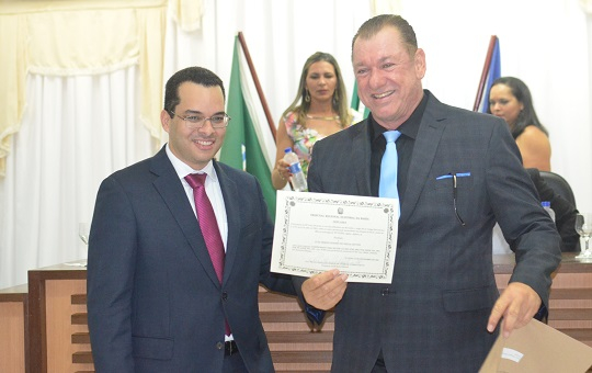 Durante diplomação, próximo prefeito de Tucano informou que vai encaminhar projetos emergências e convocar sessões extraordinárias de imediato