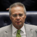 Senado desobedece STF e mantém Renan na presidência